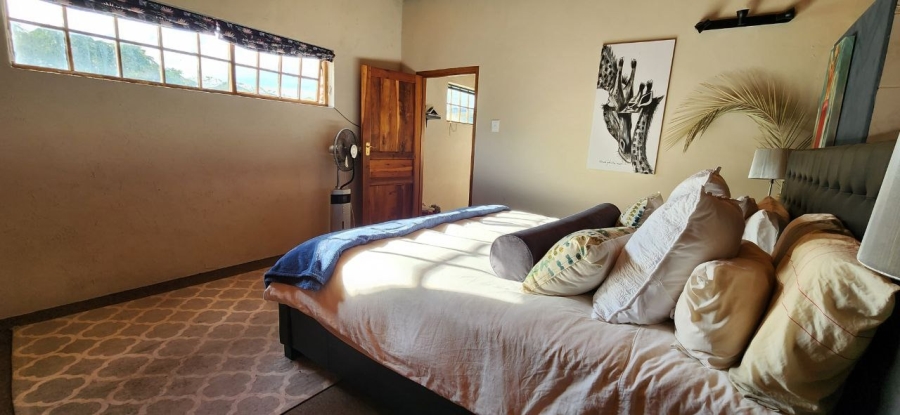 10 Bedroom Property for Sale in Joubertina Eastern Cape